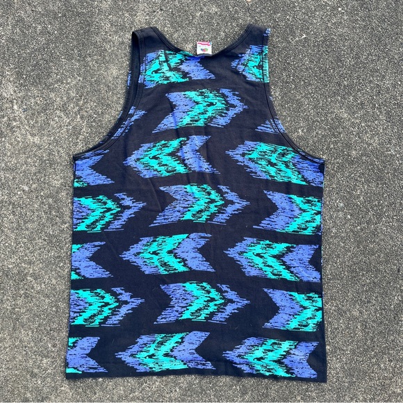 Vintage Ron Jon Surf Shop Tank Top Bright Chevron Pattern Size Large - Picture 4 of 4